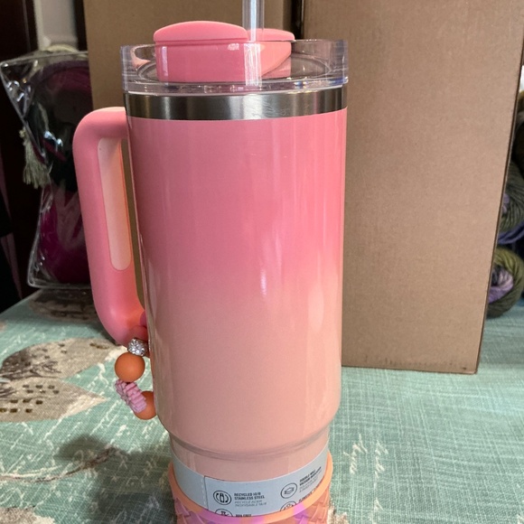 STANLEY PINK MESA SUNSET NEW WITH ACCESSORIES - Picture 4 of 7